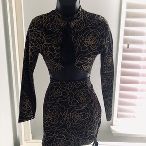 NWT Long Sleeve Embellished Crop Top & Skirt ❤️
